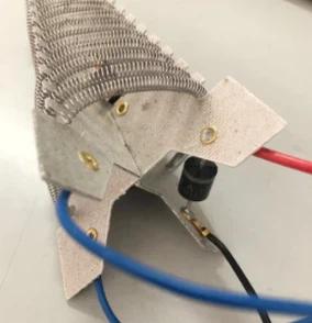 16704687833904 16704687833904