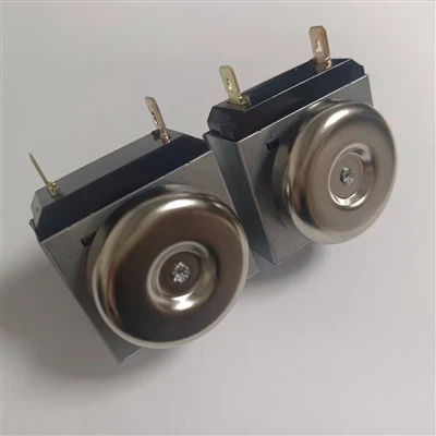 How is the mechanical timer set to specific cooking times?